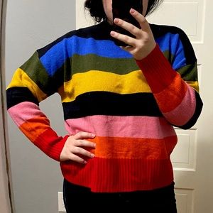 Cozy color block rainbow sweater 🌈